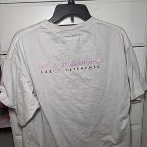 Vetements Men's White and Grey T-shirt